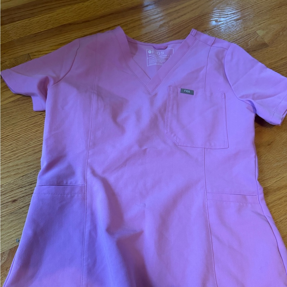 Figs Pink Set size small top and high waisted medium bottoms